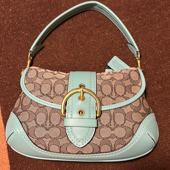 Coach Handbags - Coach soho bag